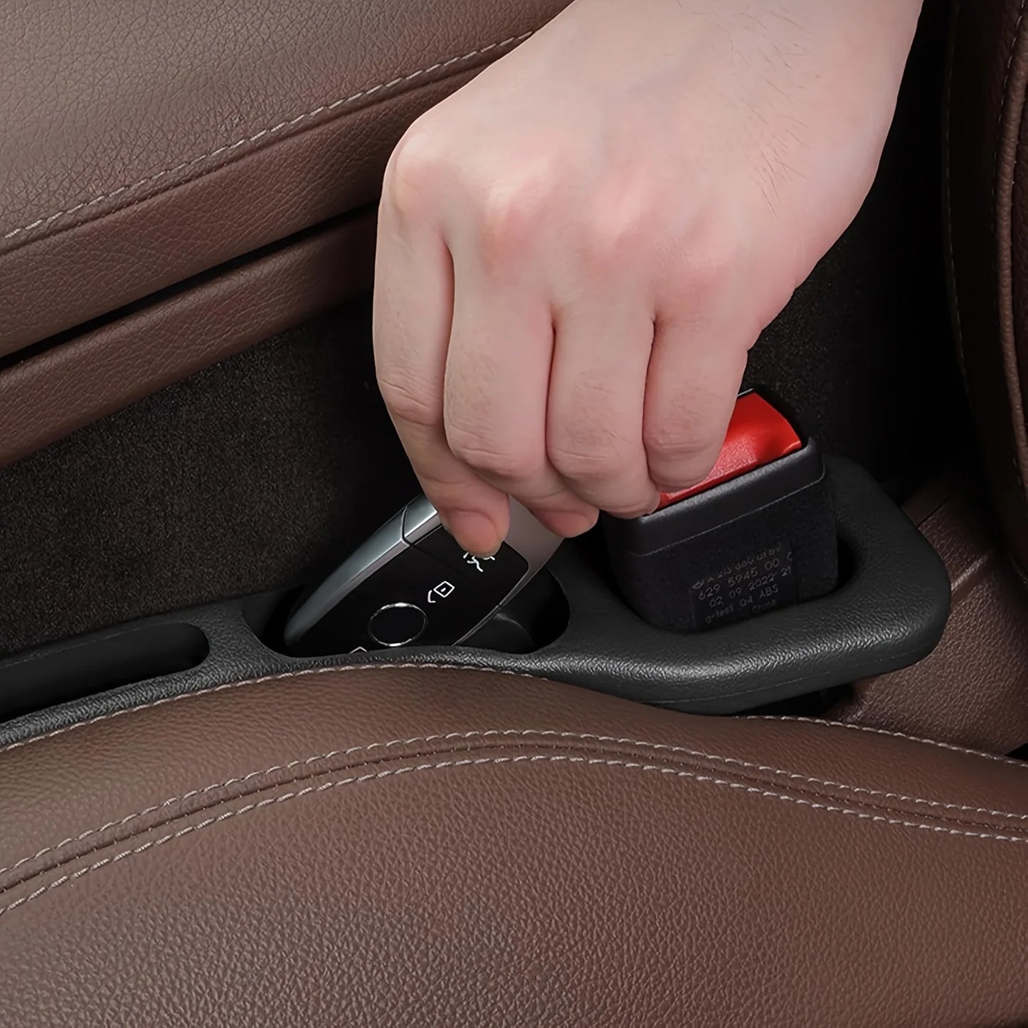 2PCS Car Seat Gap Filler Organizer – PU Waterproof Gap Plug with Storage Slots