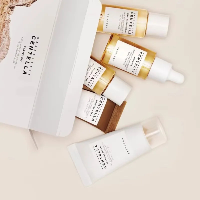 🌿 SKIN1004 Madagascar Centella Travel Kit – Mini 5pcs Skincare Set (Toner, Ampoule, Cream & Cleanser)