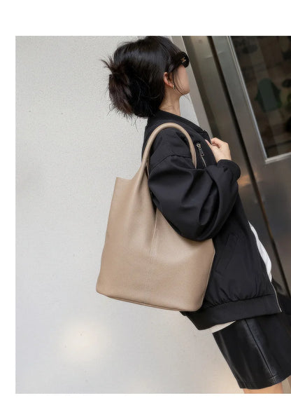 Genuine Leather Bucket Tote Bag – Luxury Cowhide Shoulder Shopper for Women