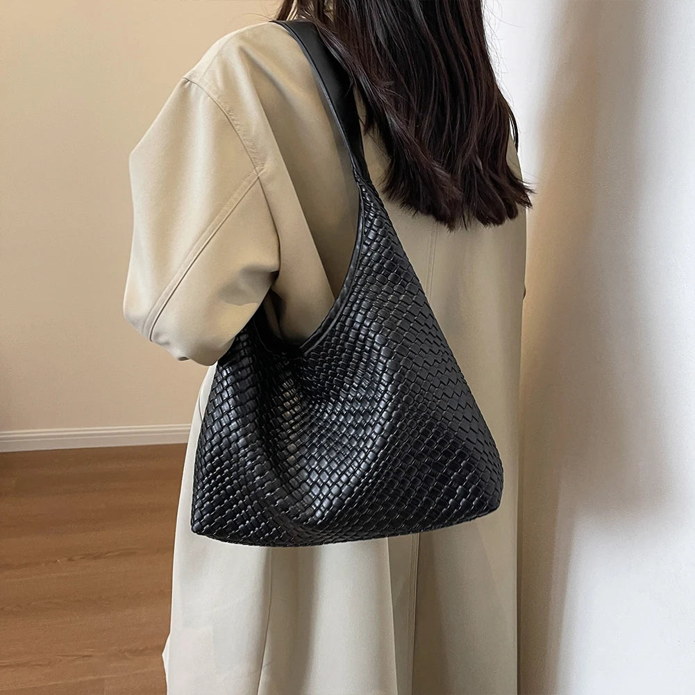Stylish Women Large Shoulder Bag with Pouch Trendy PU Woven Tote Satchel Bag for Everyday Use and Shopping