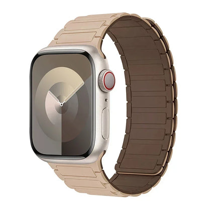 Magnetic Silicone Loop Band for Apple Watch – Adjustable Strap for Series 9/8/7/6/5/4/3/SE/Ultra