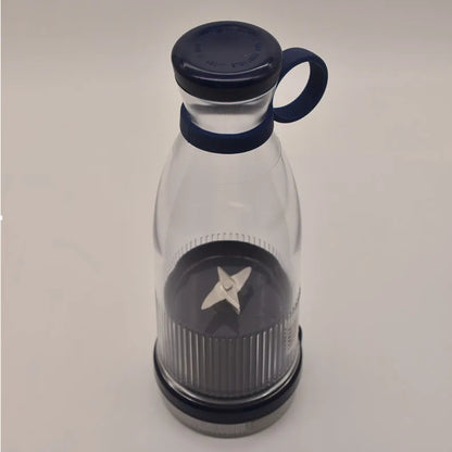 Portable Electric Juicer Cup – USB Mini Blender with 6 Blades for Smoothies & Milkshakes