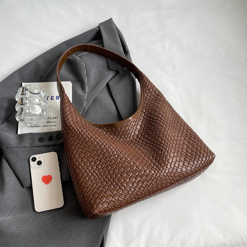 Stylish Women Large Shoulder Bag with Pouch Trendy PU Woven Tote Satchel Bag for Everyday Use and Shopping