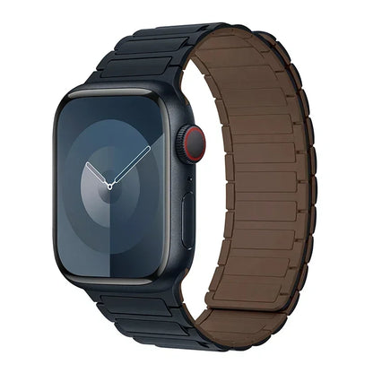 Magnetic Silicone Loop Band for Apple Watch – Adjustable Strap for Series 9/8/7/6/5/4/3/SE/Ultra
